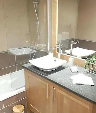 Confortable Pour 6 Personnes Apartment